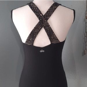 ALO Yoga Black Bra Tank Top Sz S worn once